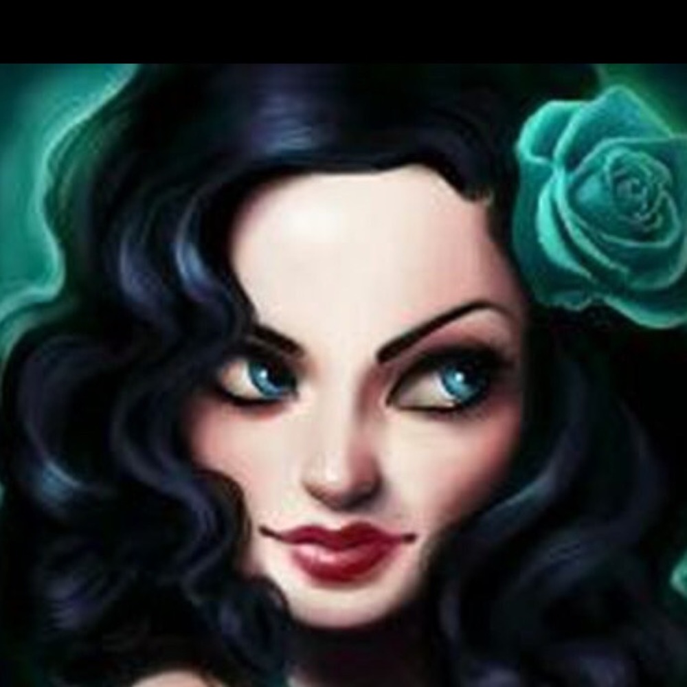 Meet your Posher, Veee